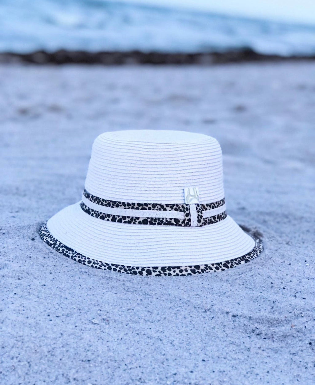 'Wild Beach' Animal Print Sun Bucket Hat-1
