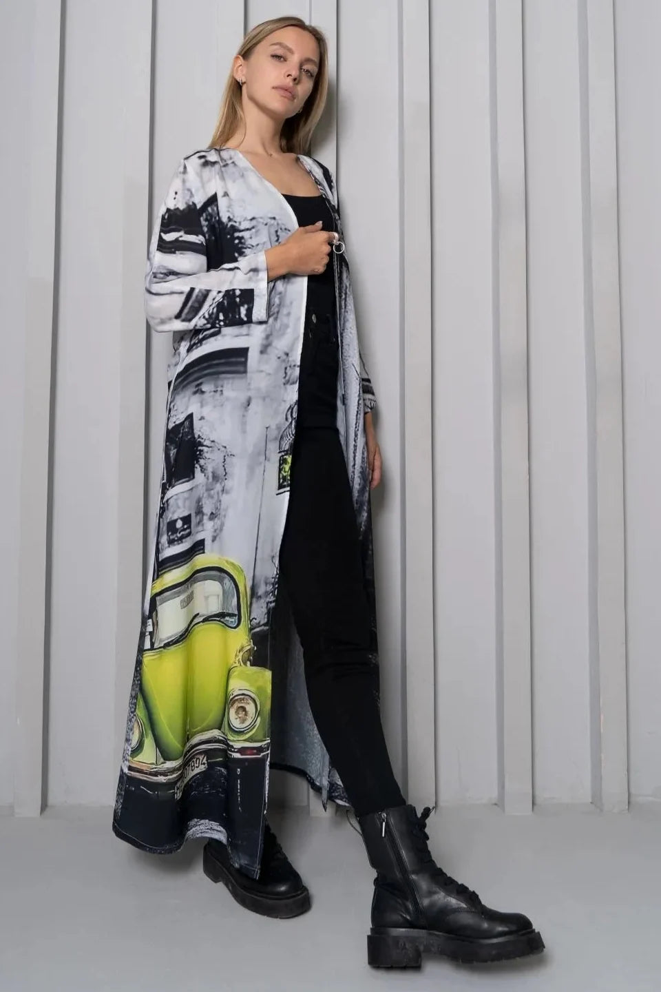 Neon Drive Car Abstract Print Long Kimono - Black & White Beach Cover Up-2